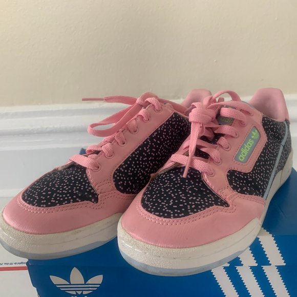 Adidas shoes with box - Picture 1 of 7